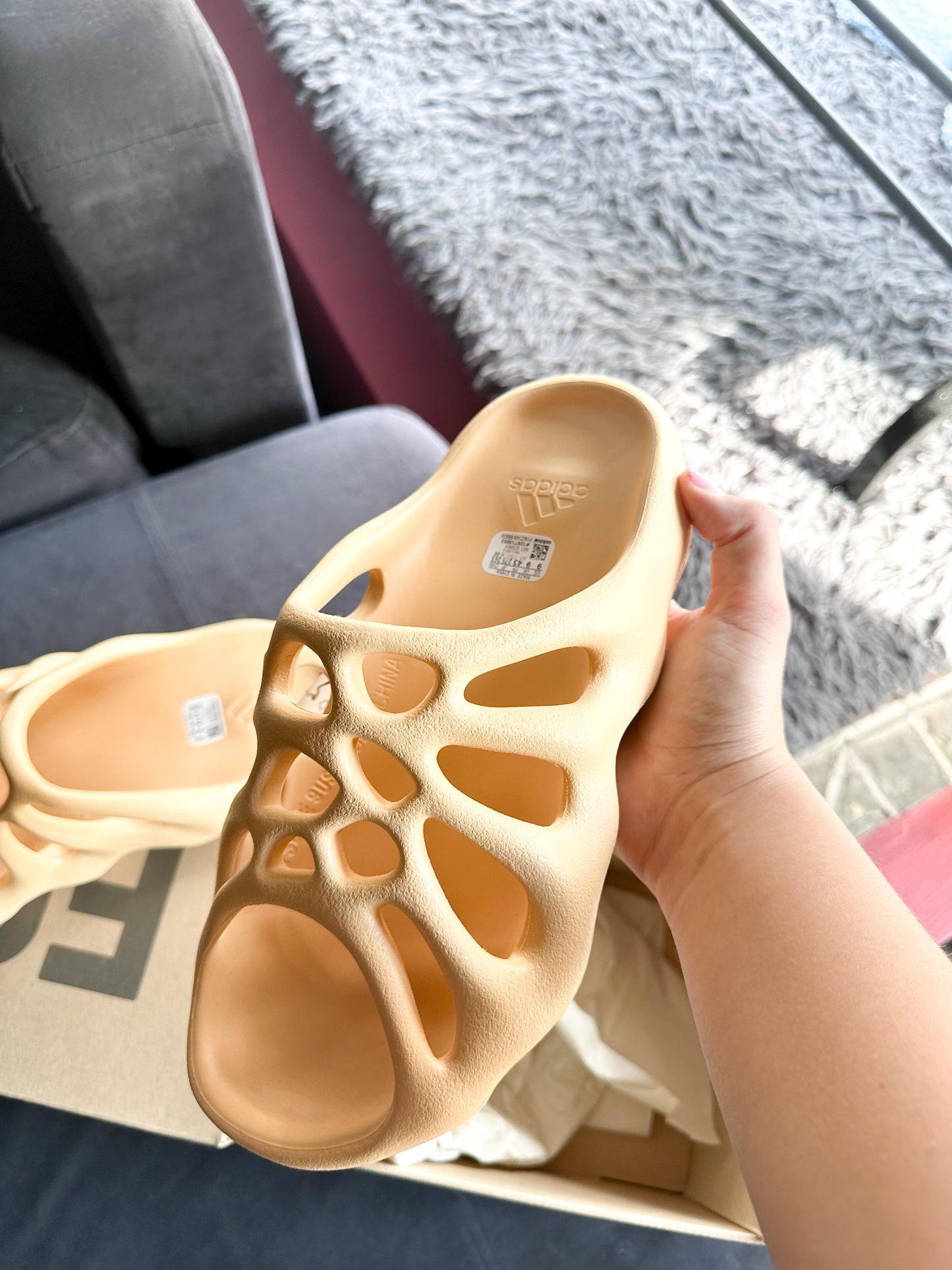 Adidas Yeezy 450 Slide Cream