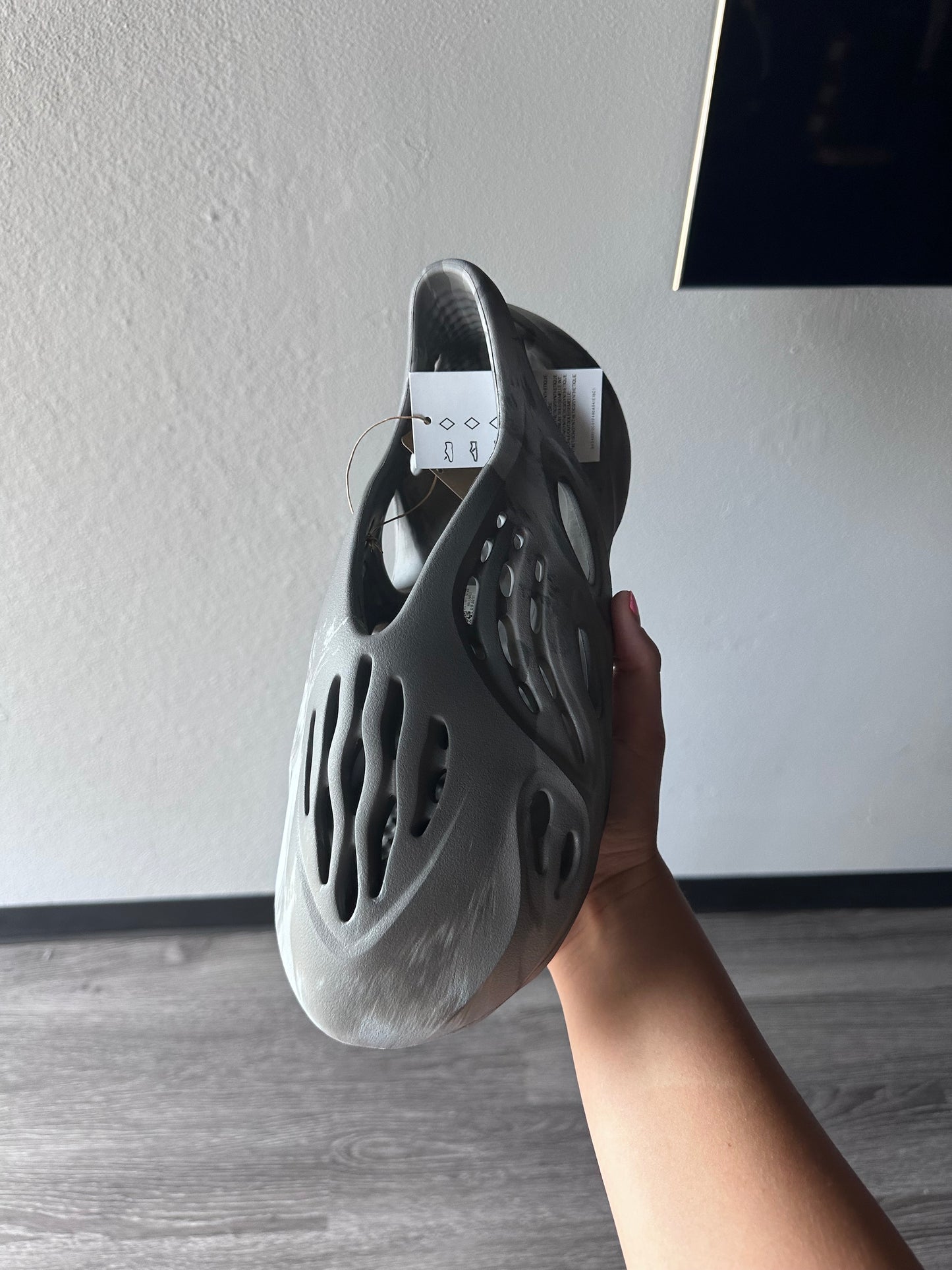 Adidas Yeezy Foam RNR Granite