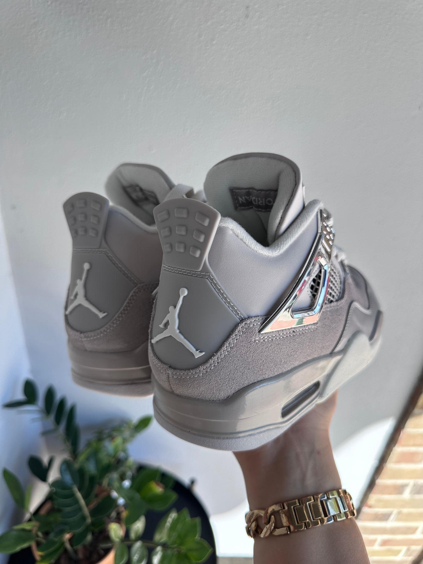 Jordan 4 Retro Frozen Moments (Women’s)
