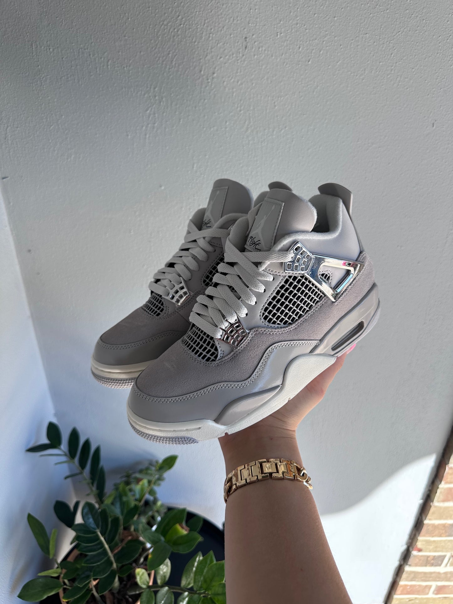 Jordan 4 Retro Frozen Moments (Women’s)