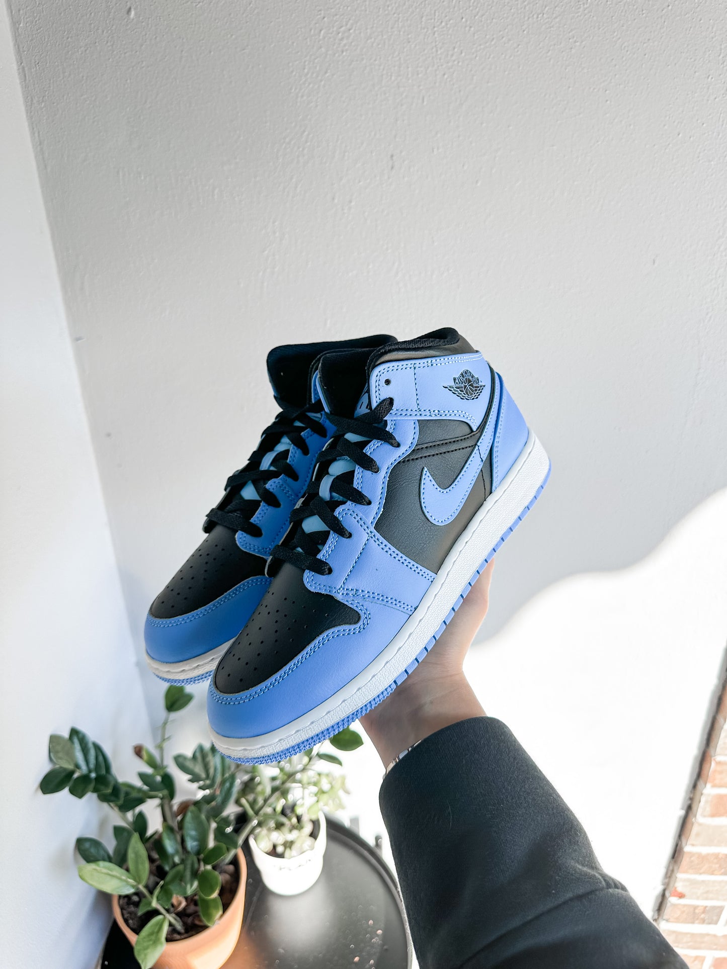 Jordan 1 Mid University Blue Black (GS)