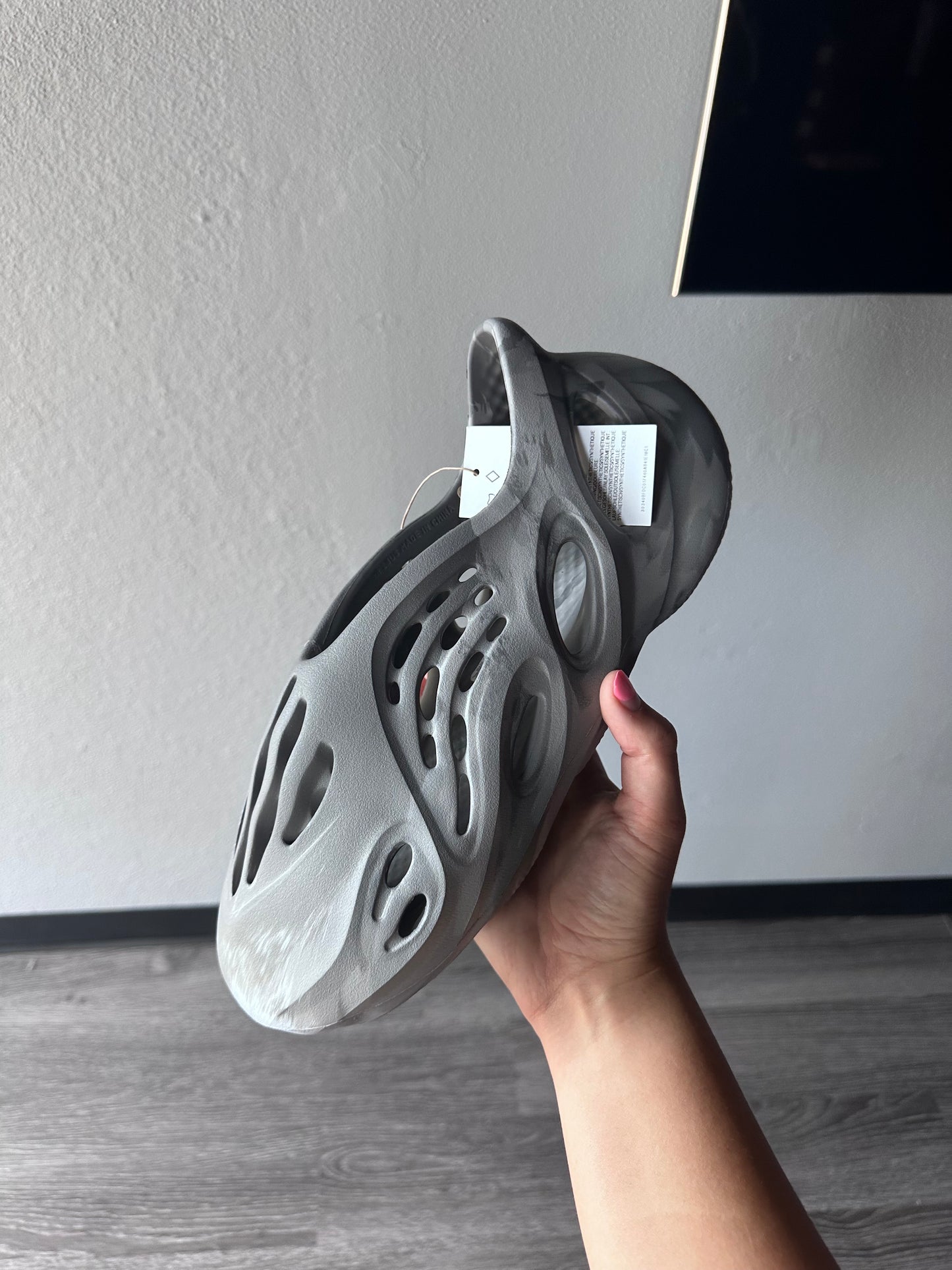 Adidas Yeezy Foam RNR Granite