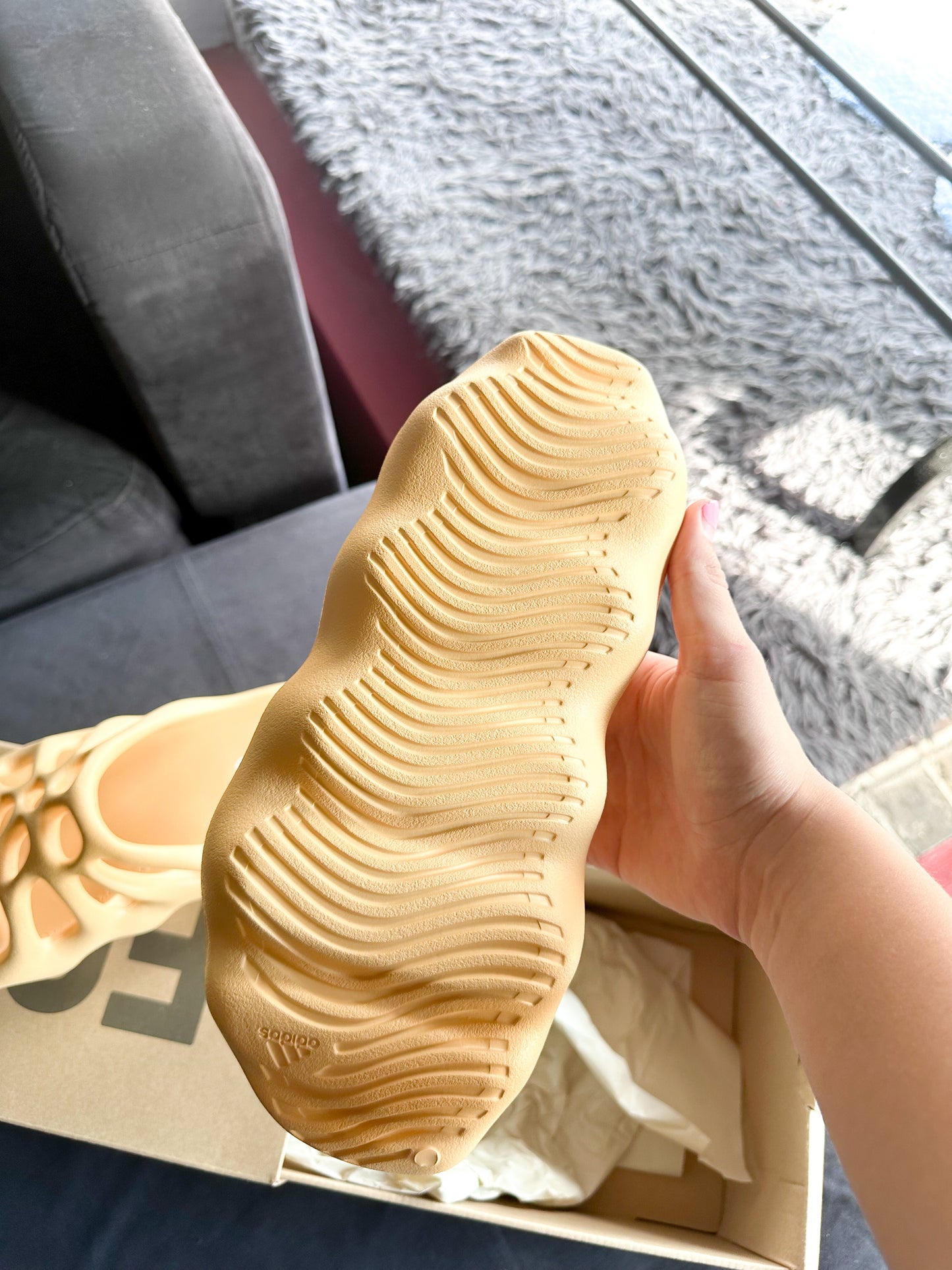 Adidas Yeezy 450 Slide Cream