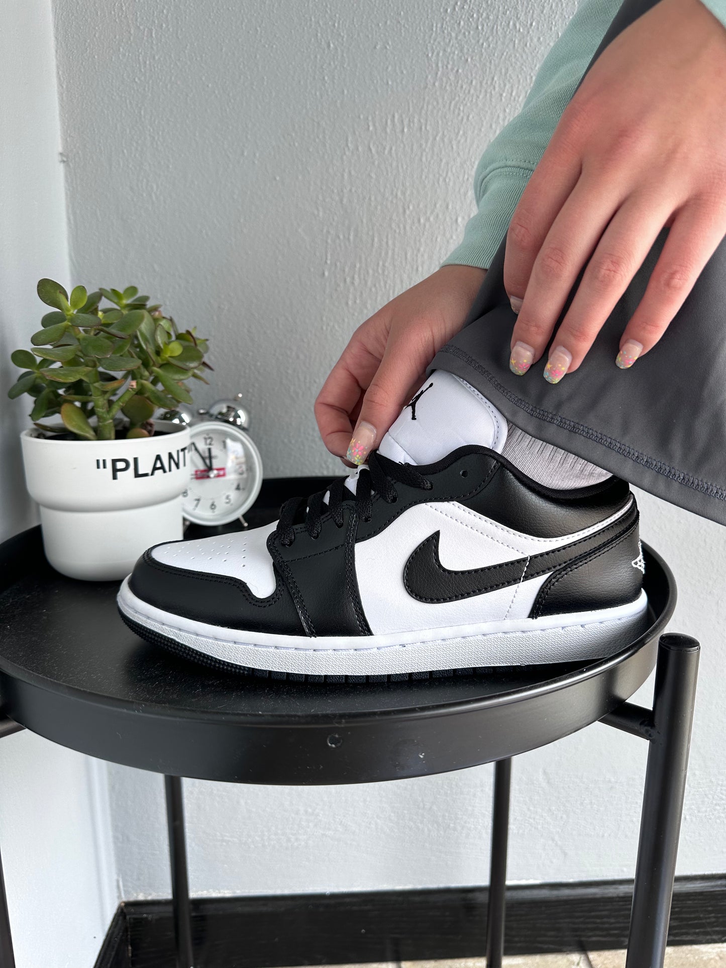 Jordan 1 Low Panda (W)
