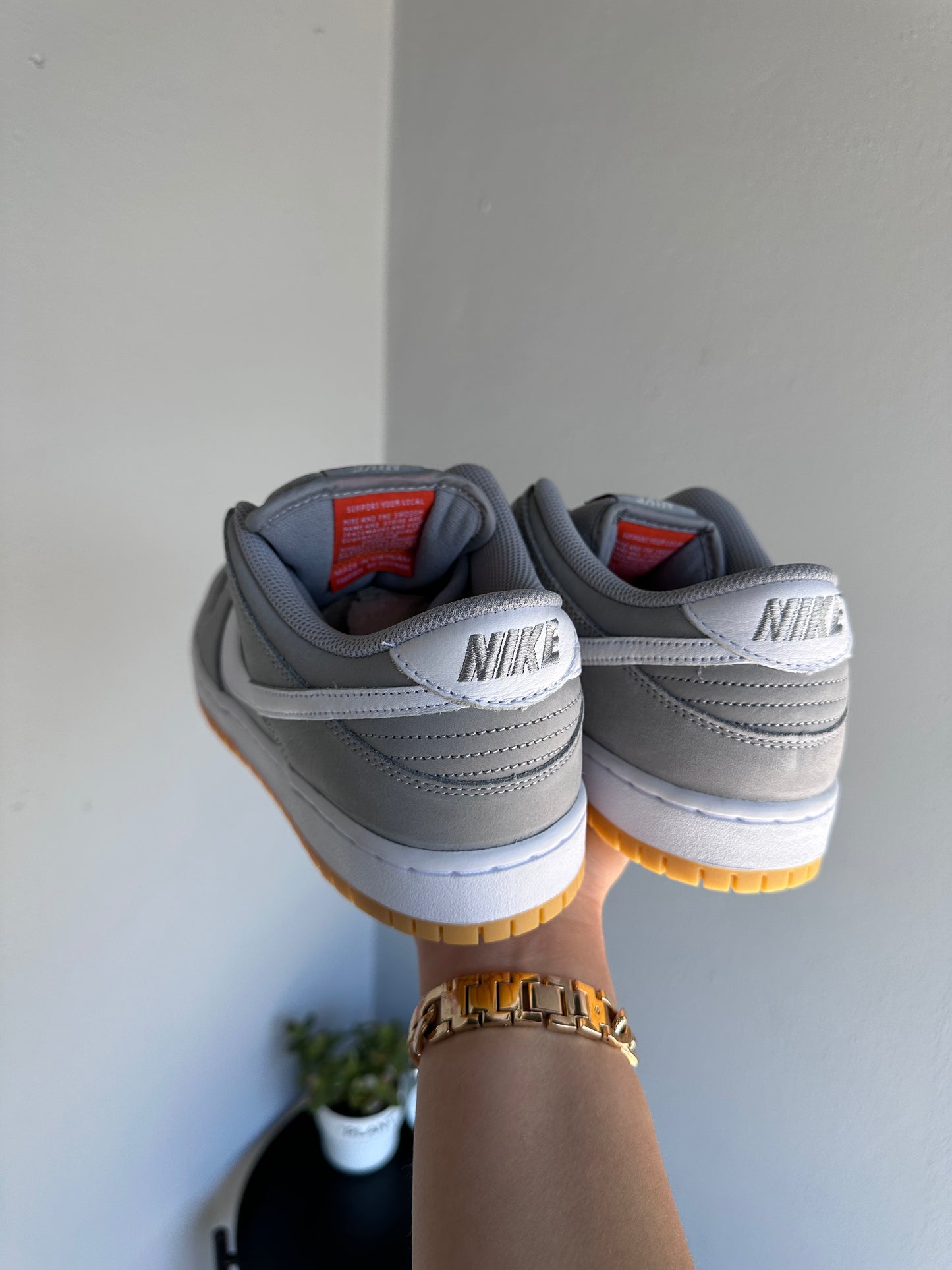 Nike SB Dunk Low Pro ISO Orange Label Wolf Grey Gum