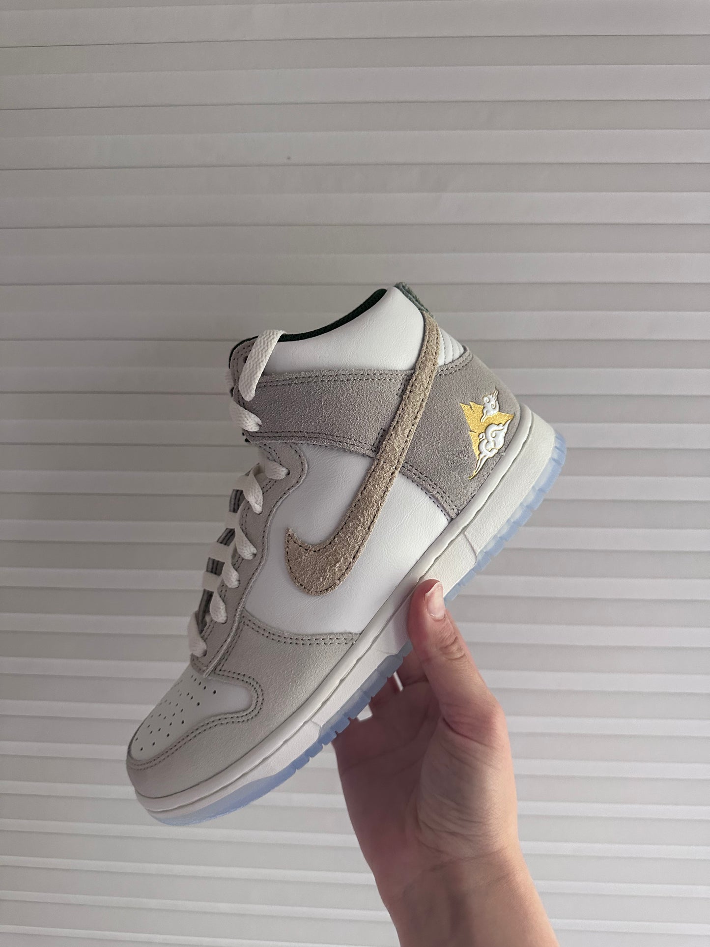 Nike Dunk High Premium Gold Mountain