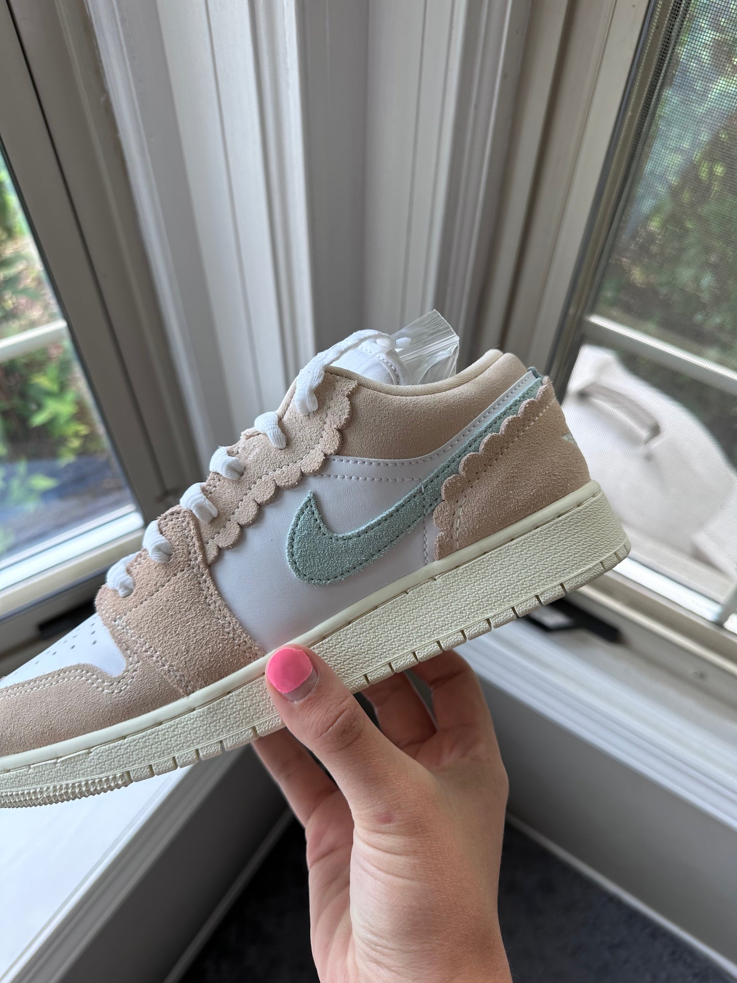 Jordan 1 Low SE ‘Scalloped Edge’ (GS)