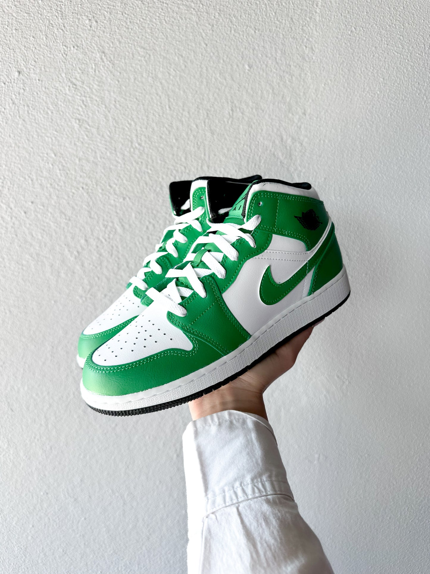 Jordan 1 Mid Lucky Green (GS)