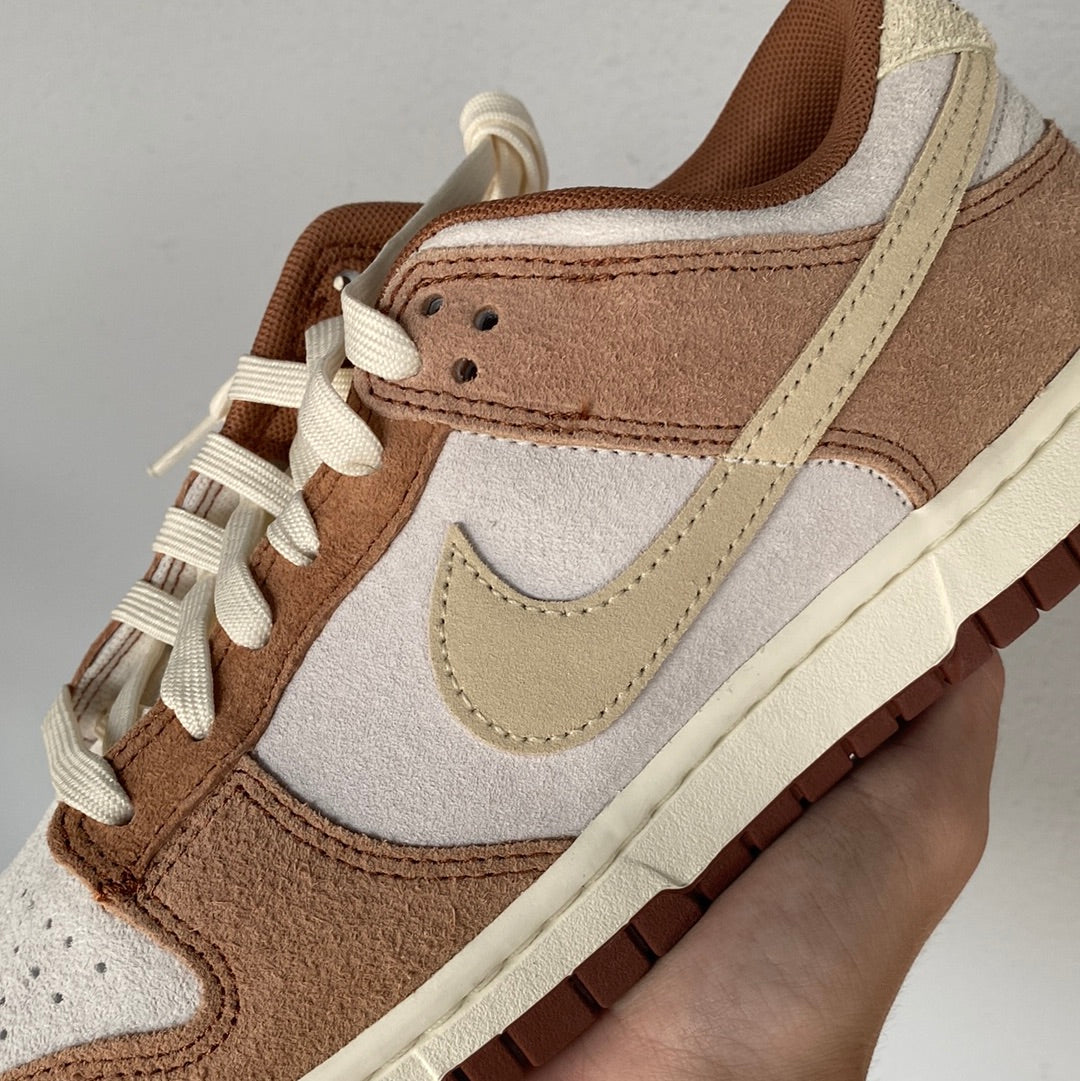 Nike Dunk Low Medium Curry