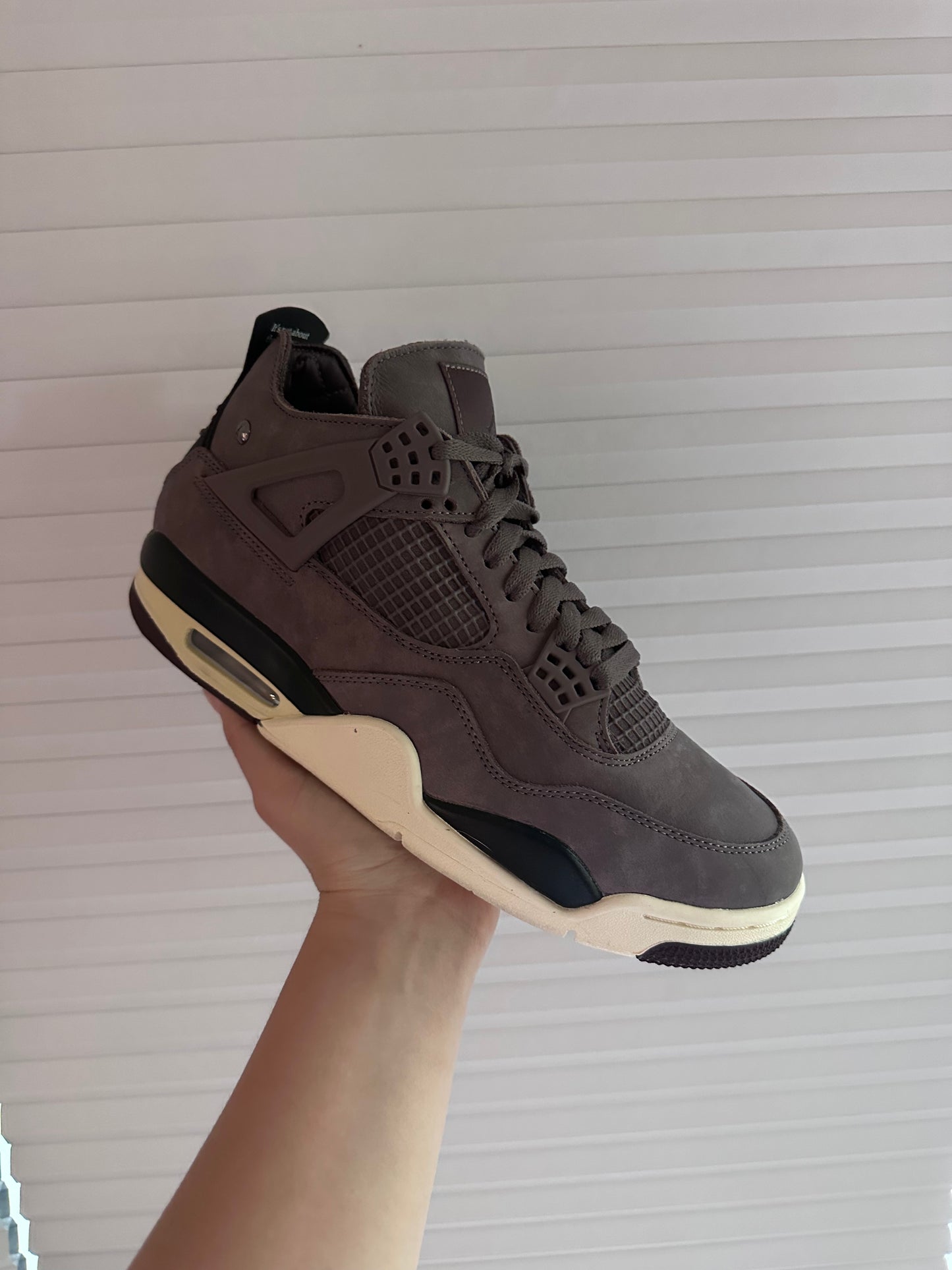 Jordan 4 Retro A Ma Maniére Violet Ore (Preowned)