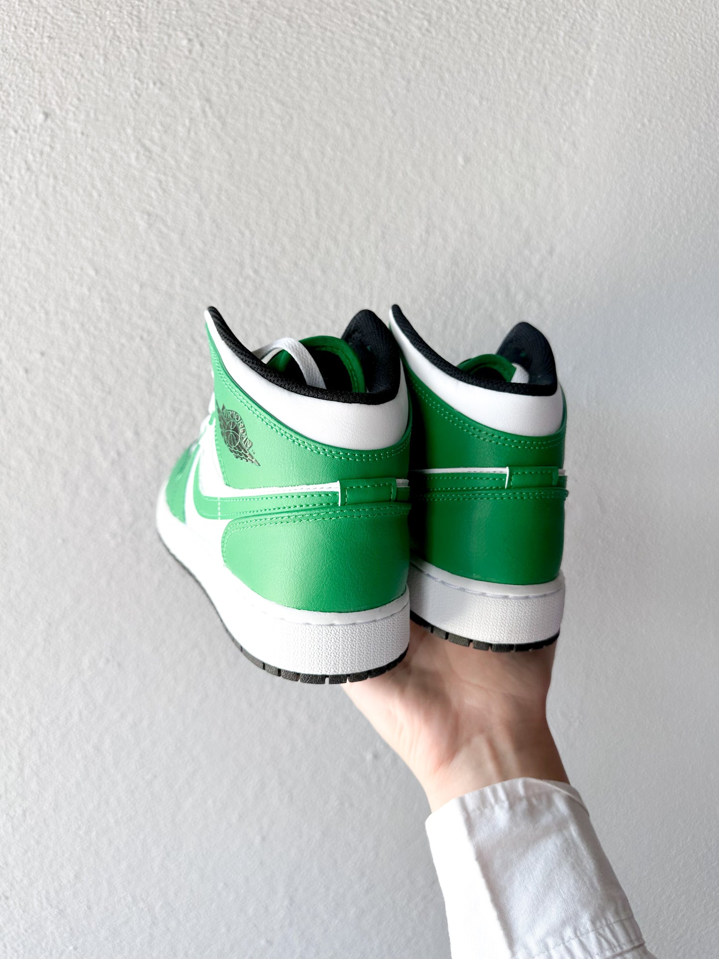 Jordan 1 Mid Lucky Green (GS)