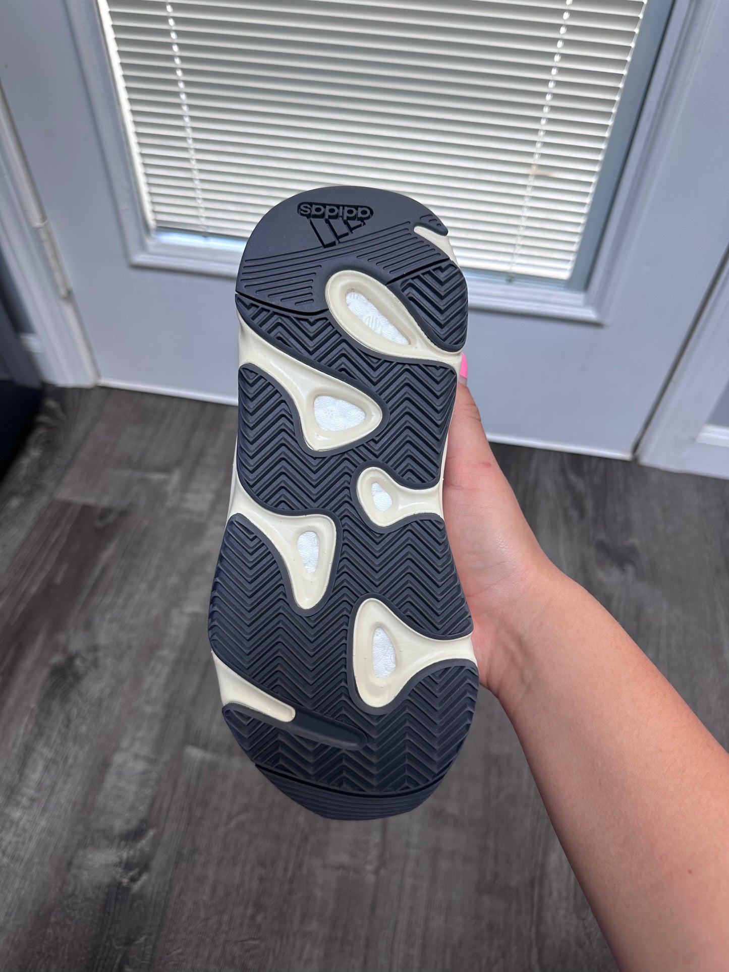 Adidas Yeezy Boost 700 Analog