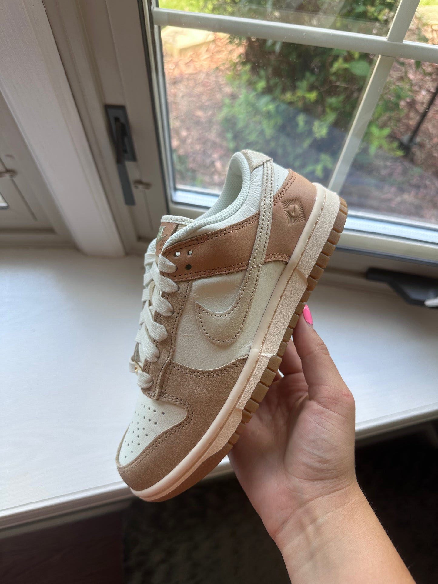 Nike Dunk Low SE Australia (W)