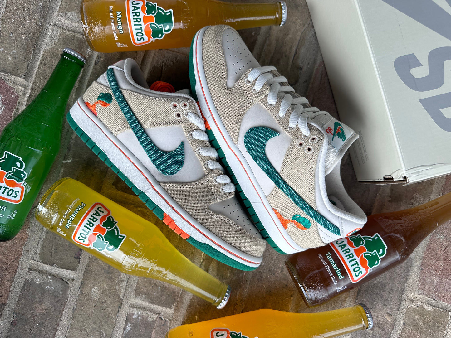 Nike SB Dunk Low Jarritos