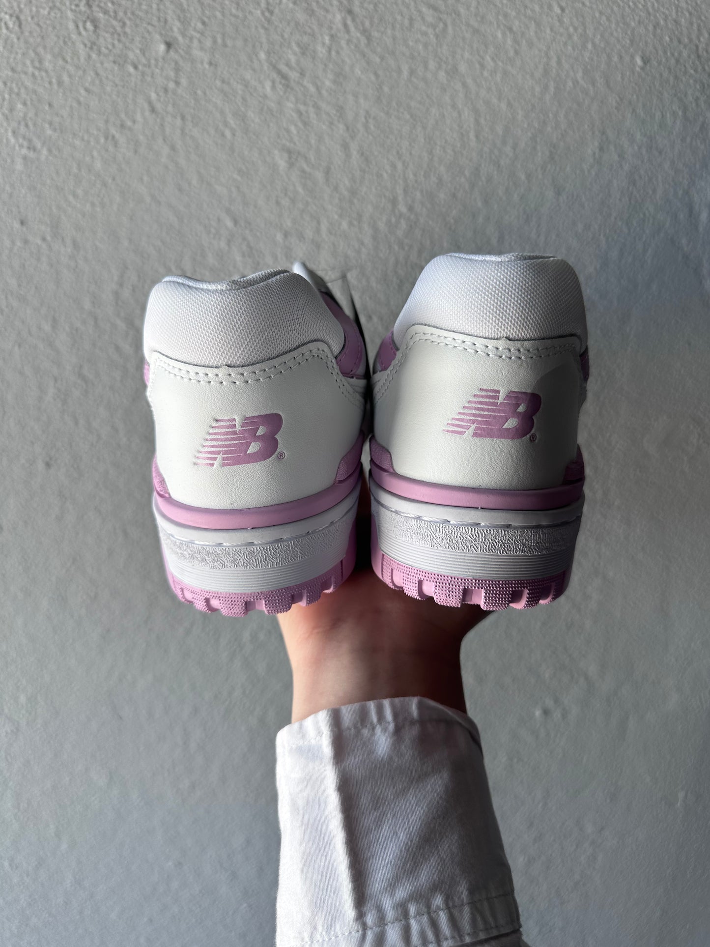 New Balance 550 White Bubblegum Pink (W)