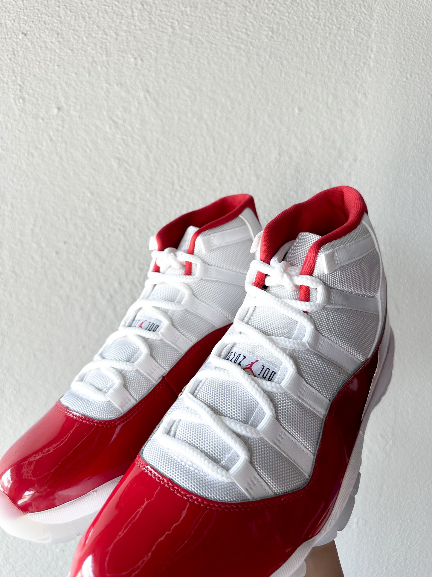 Jordan 11 Retro Cherry (2022)