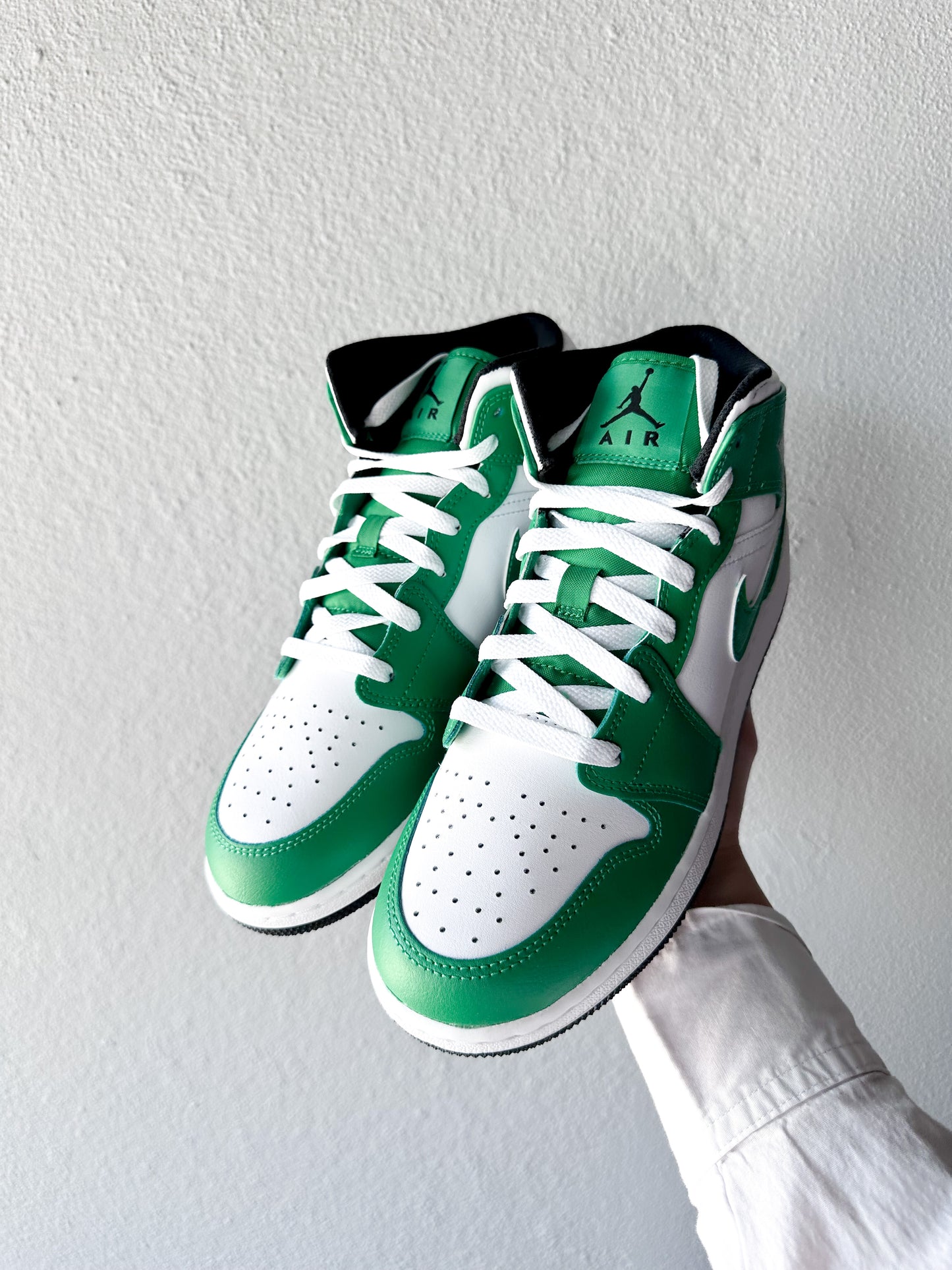 Jordan 1 Mid Lucky Green (GS)