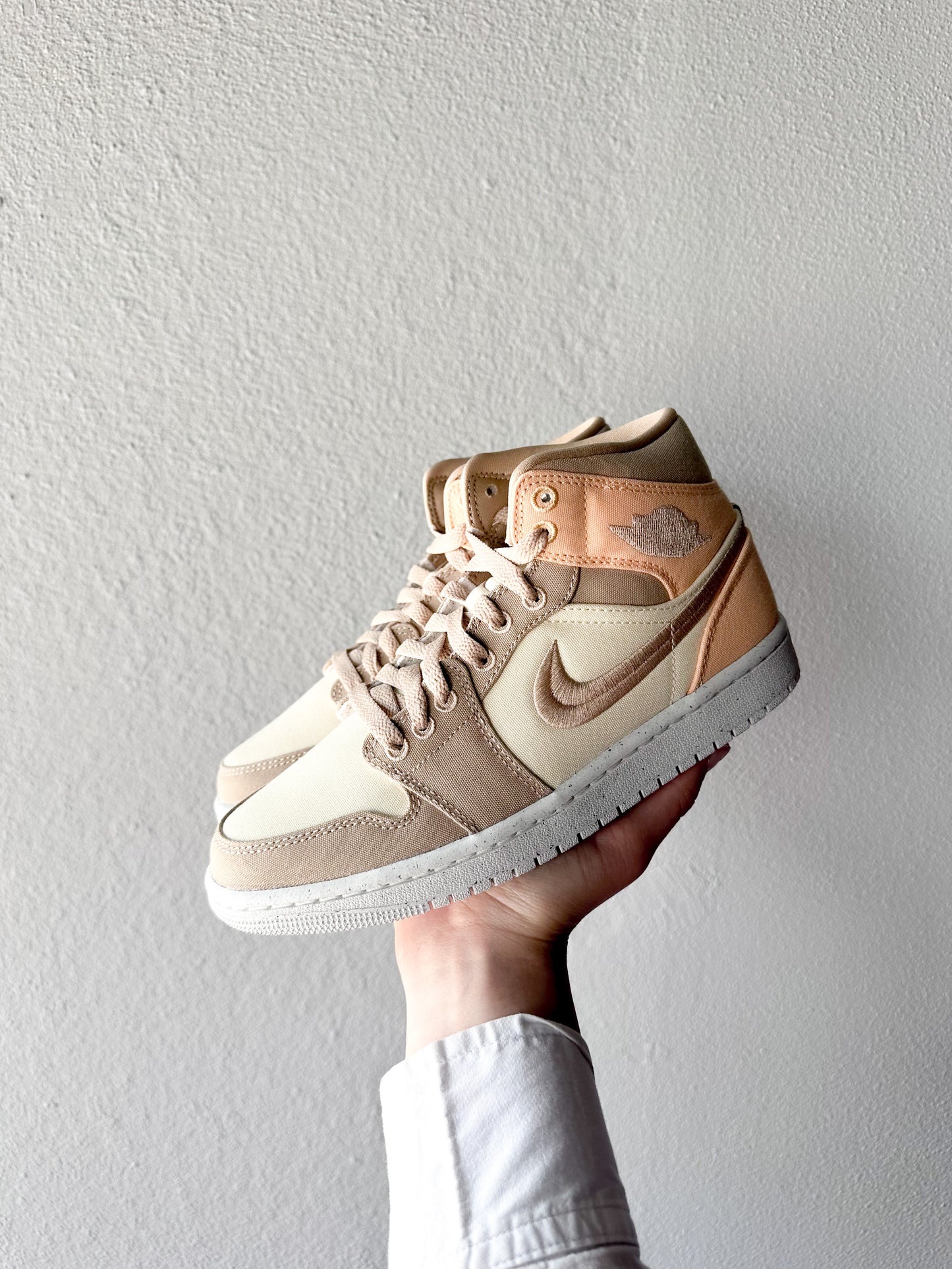 Jordan 1 Mid SE Canvas Khaki (W)