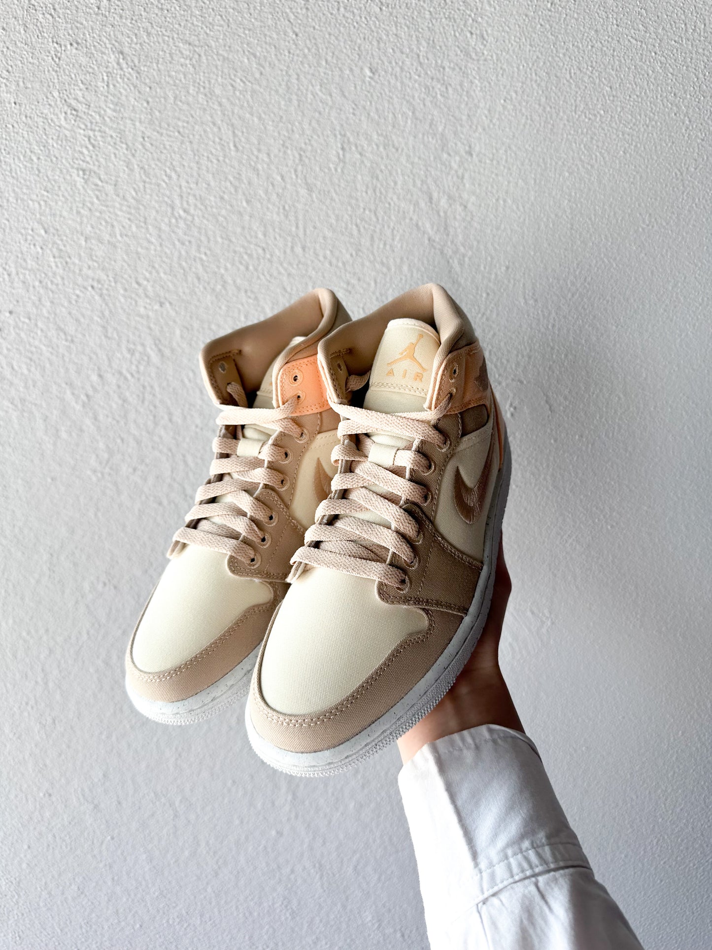 Jordan 1 Mid SE Canvas Khaki (W)