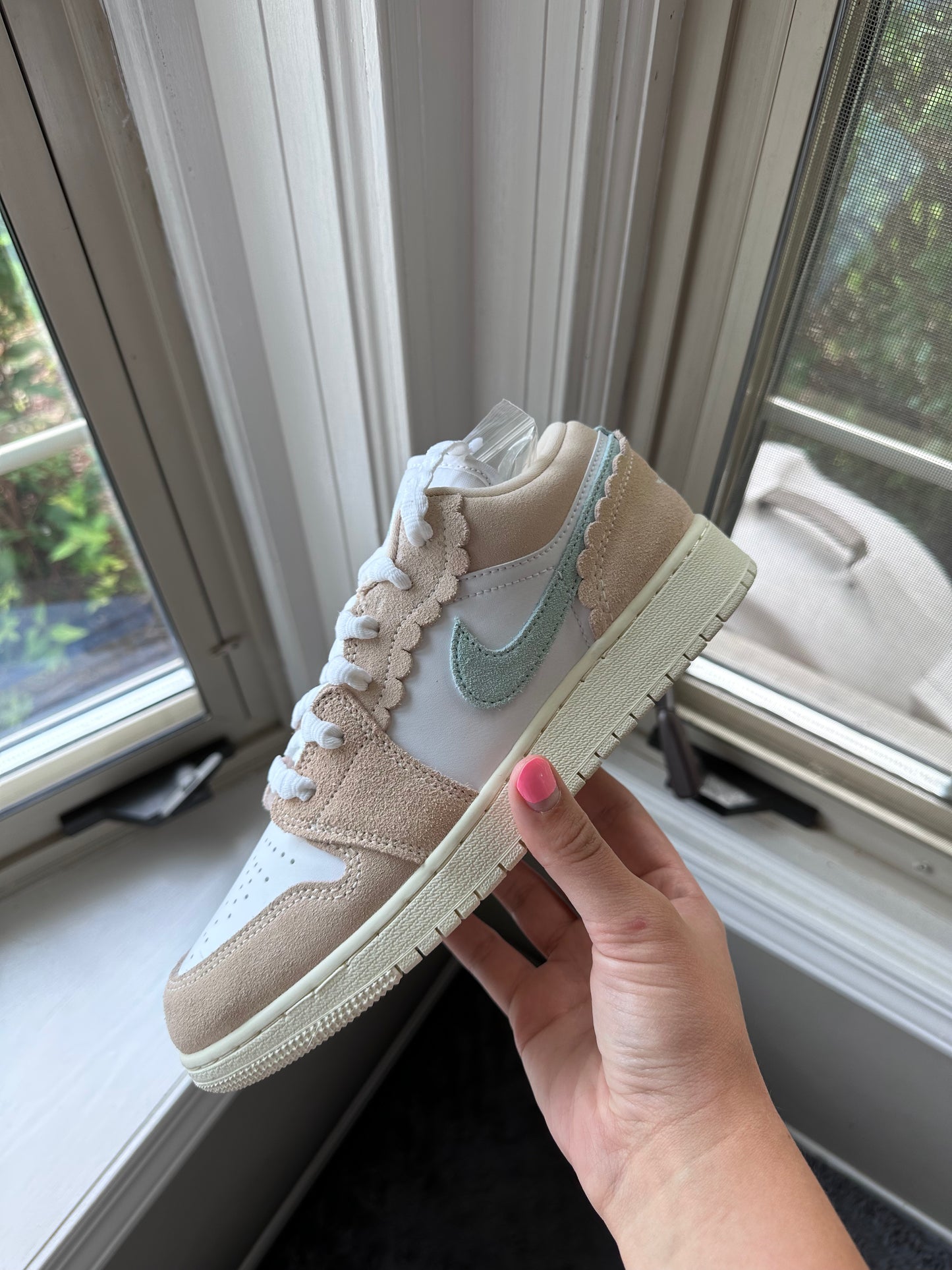 Jordan 1 Low SE ‘Scalloped Edge’ (GS)