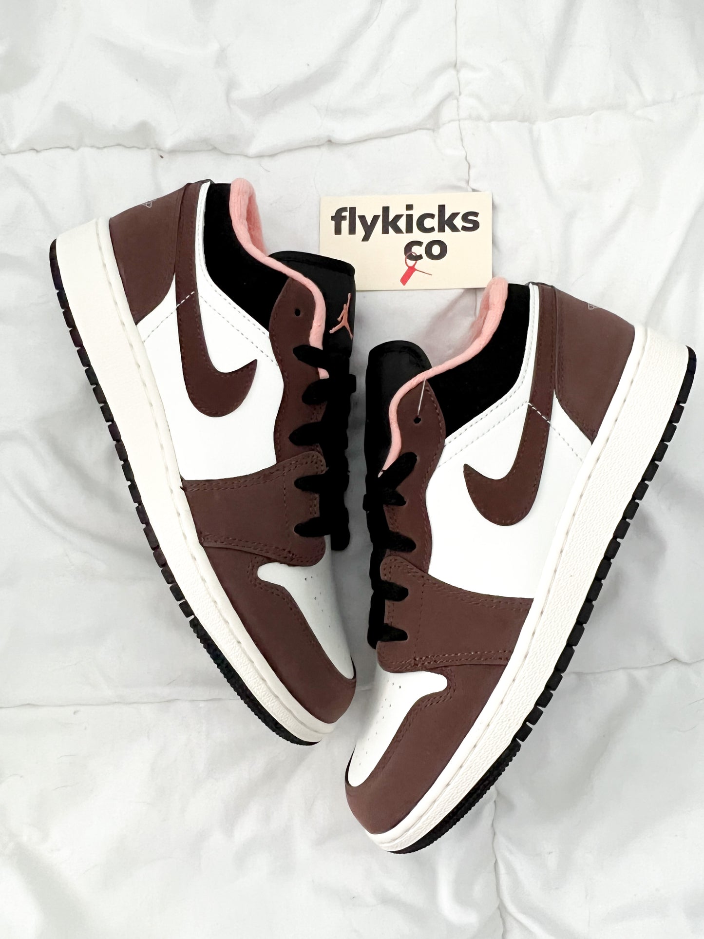 Jordan 1 Low Mocha (GS)