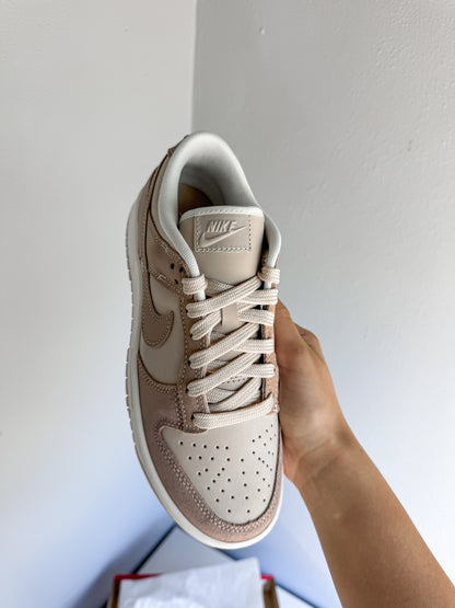 Nike Dunk Low SE Sand Drift (W)