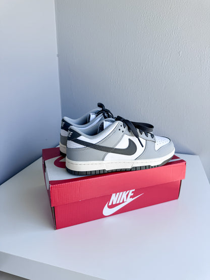 Nike Dunk Low Light Smoke Grey (W)