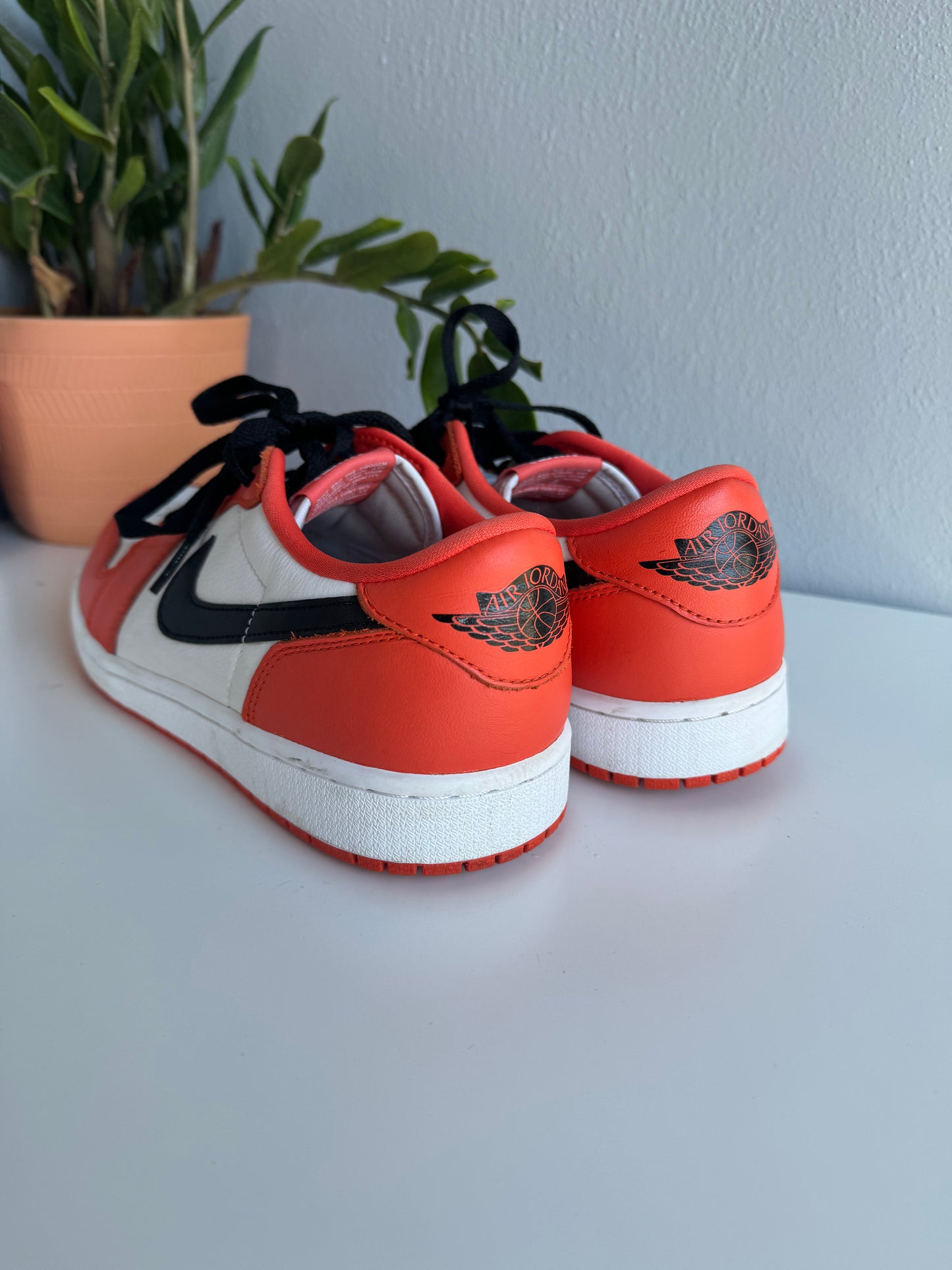 Jordan 1 Low Starfish (Preowned)