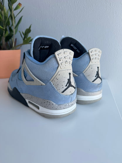 Jordan 4 Retro University Blue (Preowned)