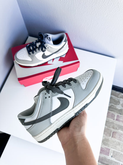 Nike Dunk Low Light Smoke Grey (W)