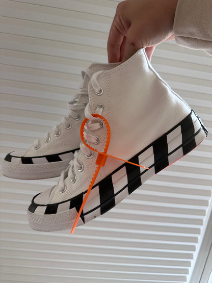Off White Converse Chuck Taylor All-Star 70 Hi (Preowned)