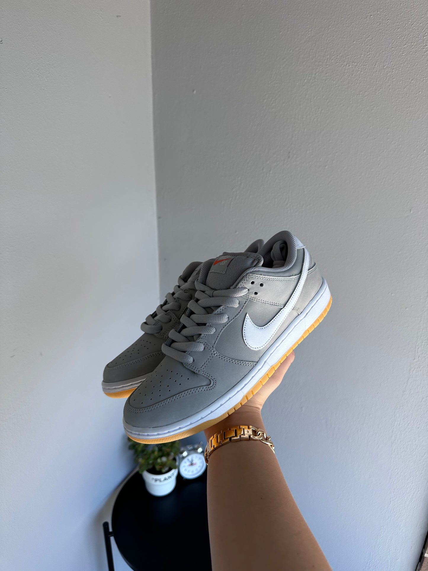 Nike SB Dunk Low Pro ISO Orange Label Wolf Grey Gum