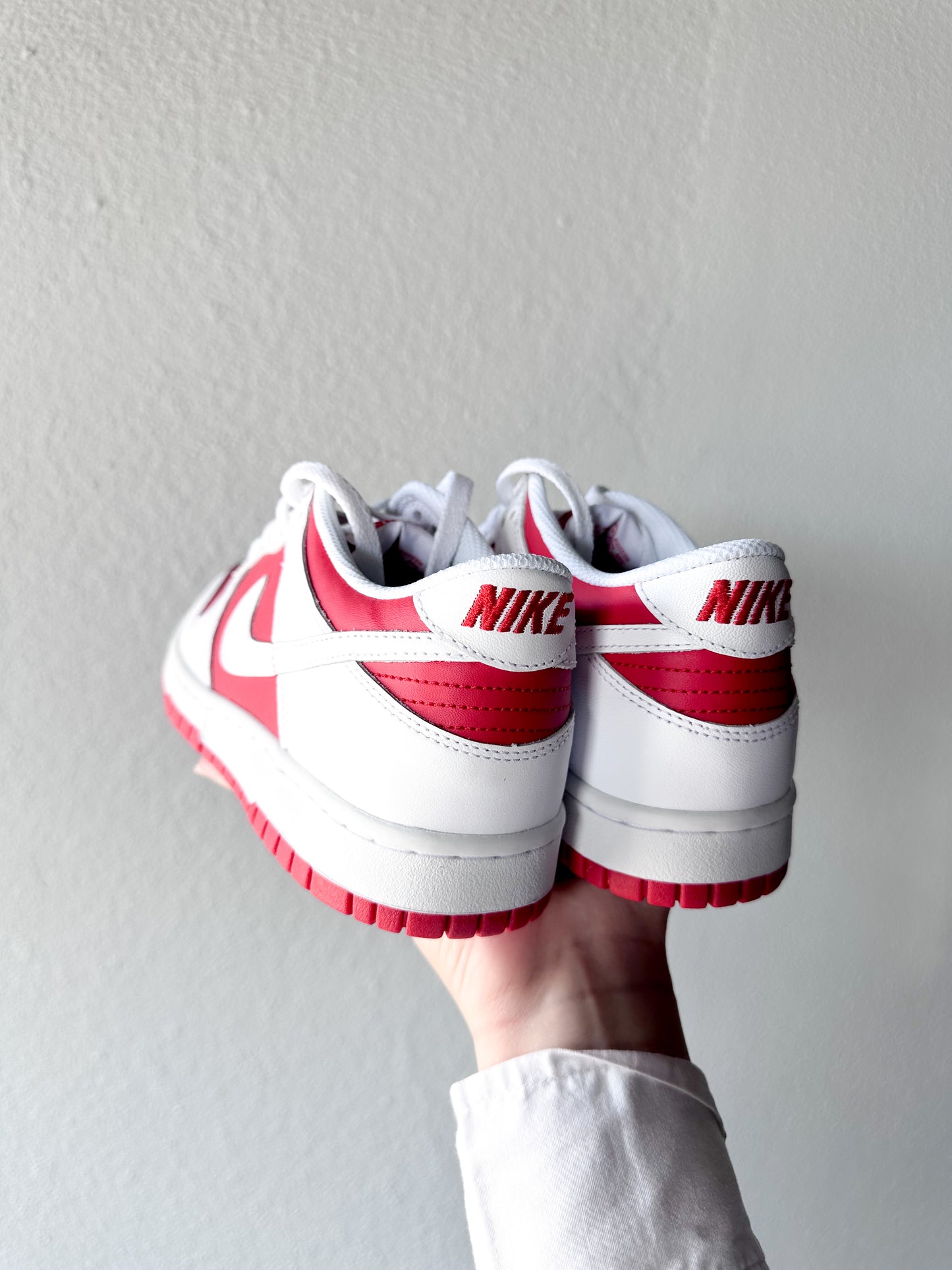 Nike Dunk Low Championship Red (GS)