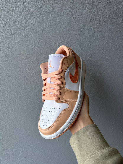 Jordan 1 Low Sunset Haze (W)