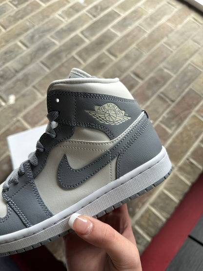 Jordan 1 Mid Stealth (W)