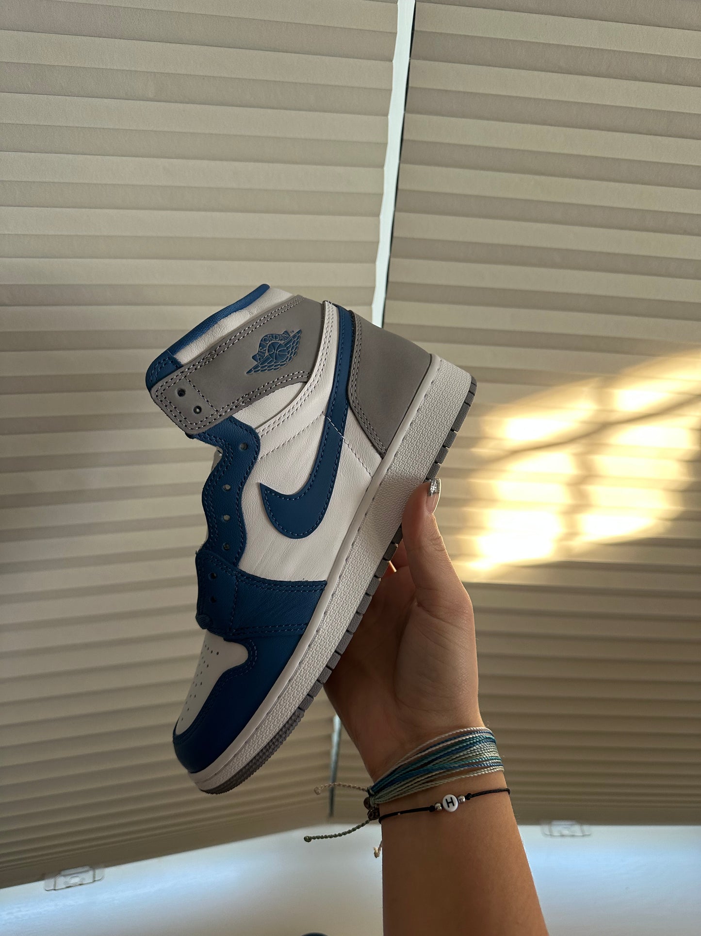 Jordan 1 Retro High OG True Blue (GS)