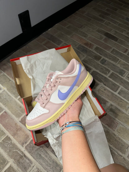 Nike Dunk Low Pink Oxford (W)