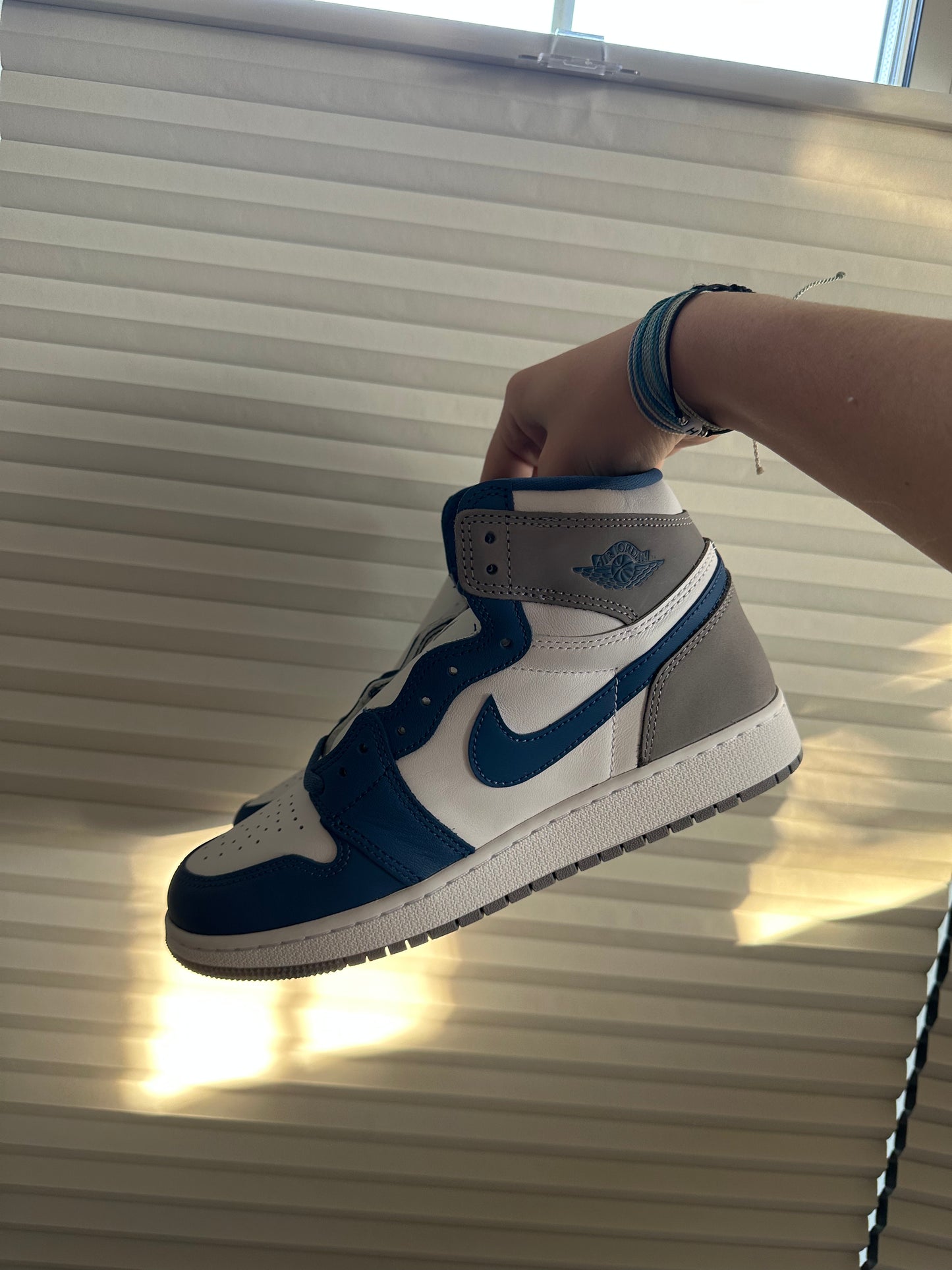 Jordan 1 Retro High OG True Blue (GS)